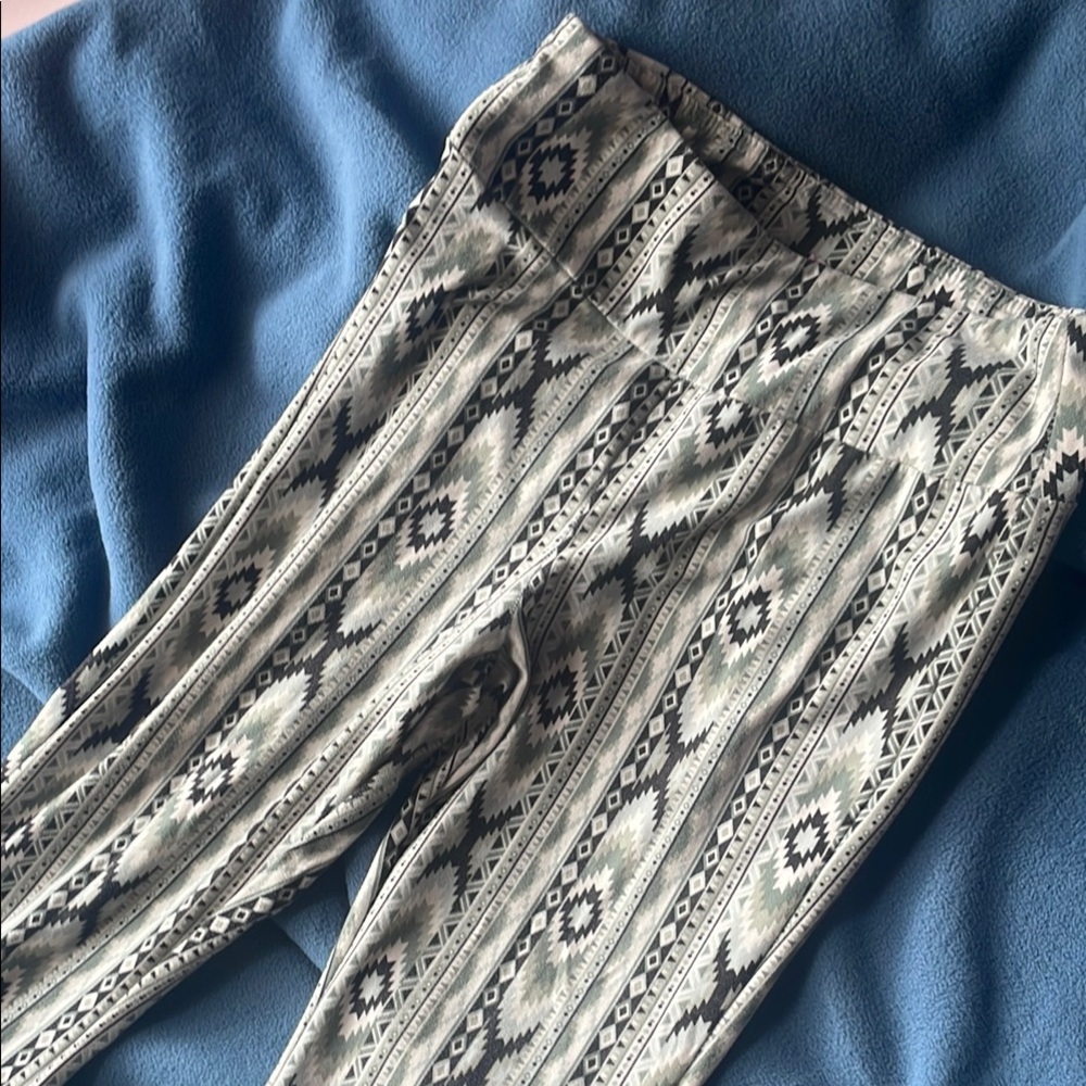 Tribal Print Leggings